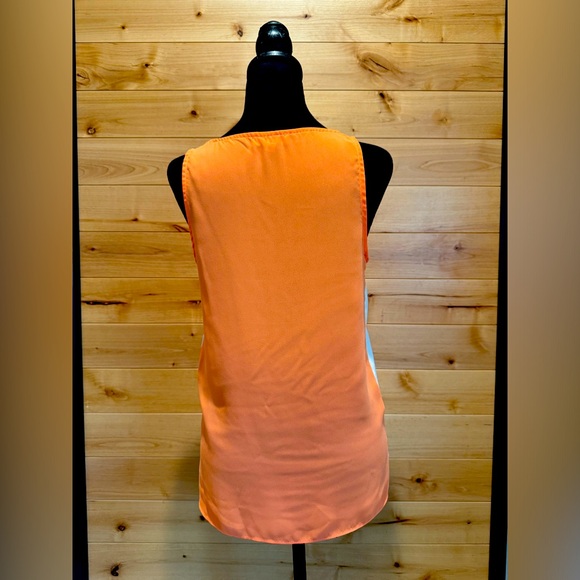 BARNEYS NEW YORK Tank - Picture 2 of 7